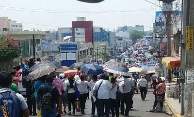 Multitudinaria marcha de la CNTE en Tabasco; SETAB la minimiza