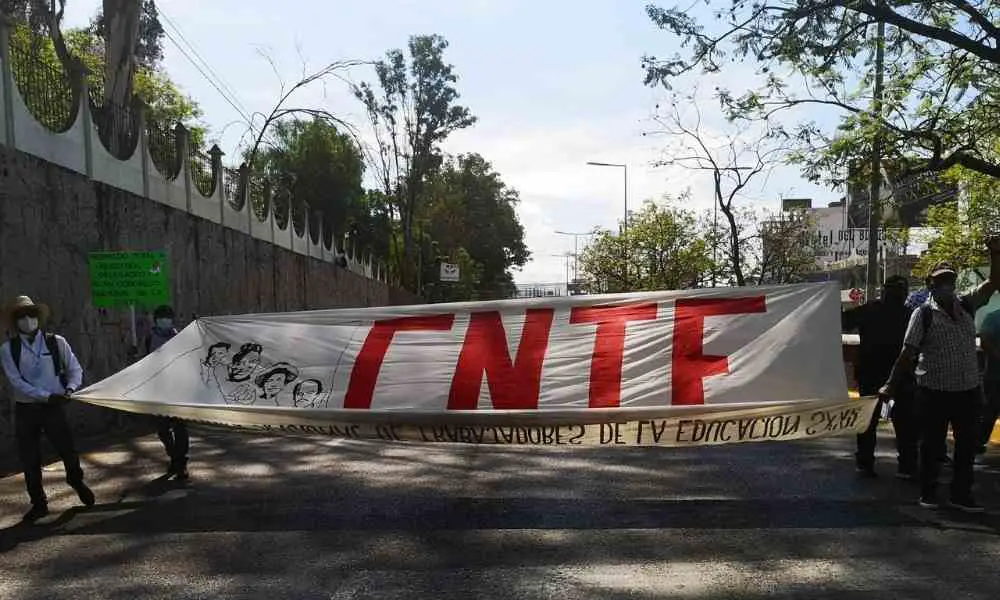 CNTE convoca a paro masivo; demanda aumento salarial. ¡Aquí los detalles!