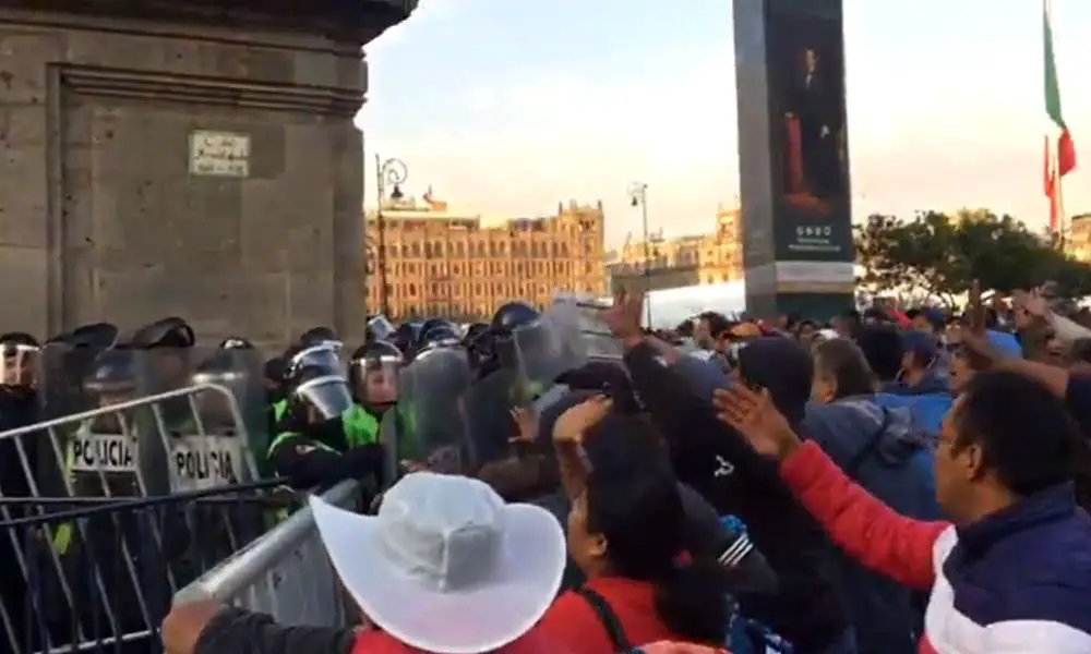 CNTE eleva el tono de sus protestas contra AMLO; exige cumplimiento a sus demandas