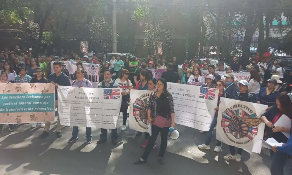 Profesores de inglés exigen justicia laboral en escuelas públicas de la CDMX