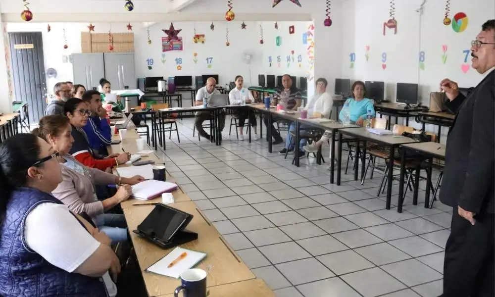 SEP adoctrina a maestros