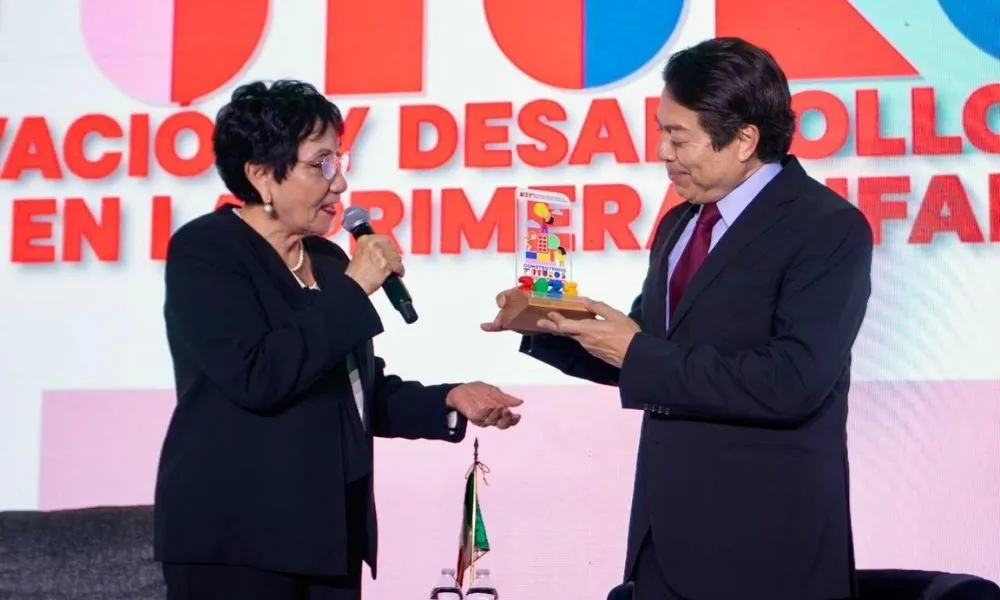 Mario Delgado, Educación Inicial