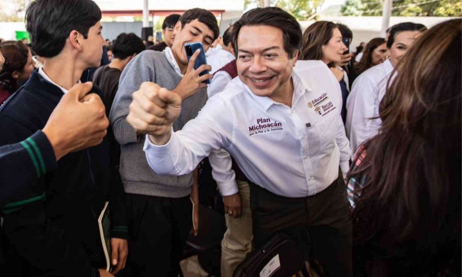 Mario Delgado Carrillo