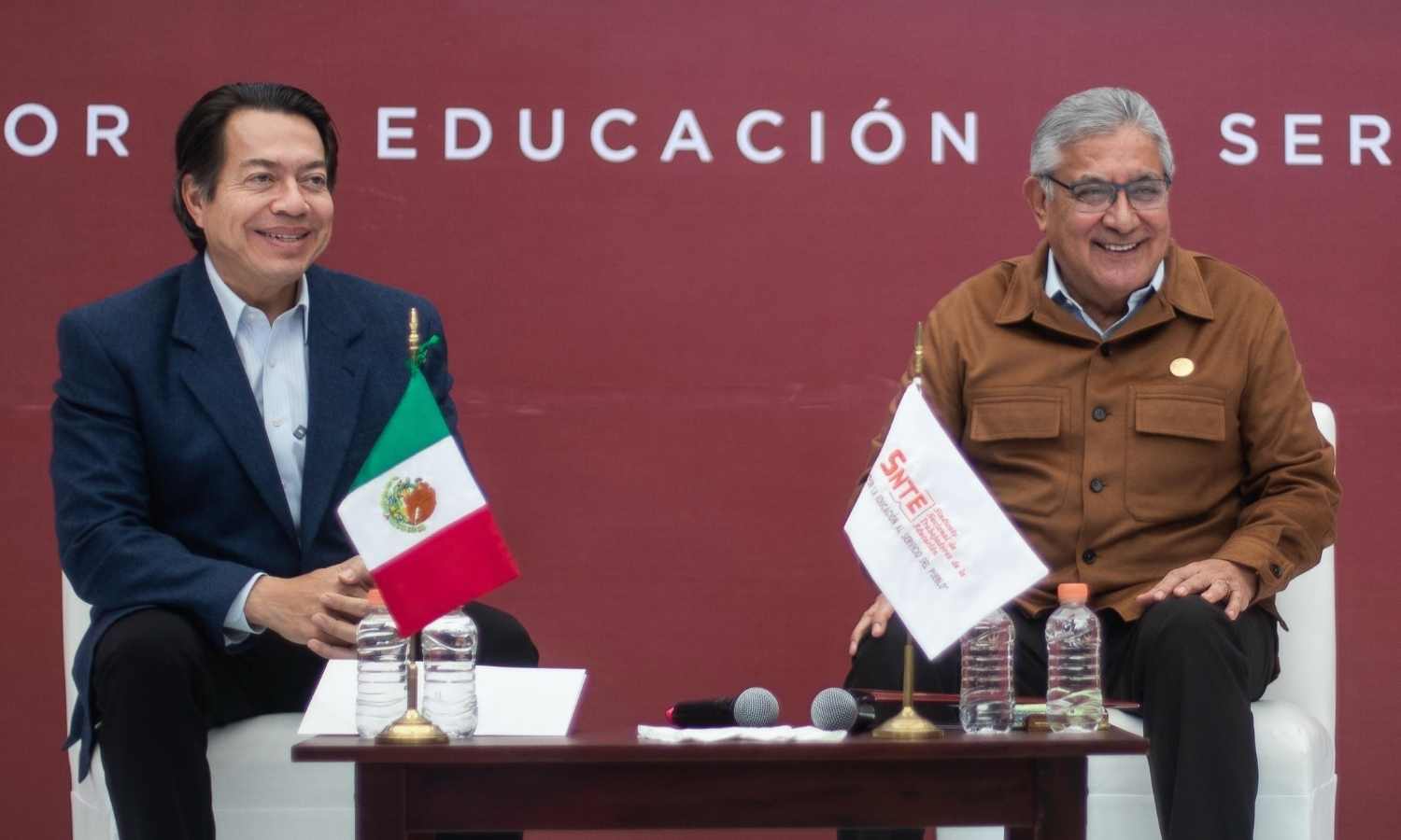 SNTE derogar la ley del issste